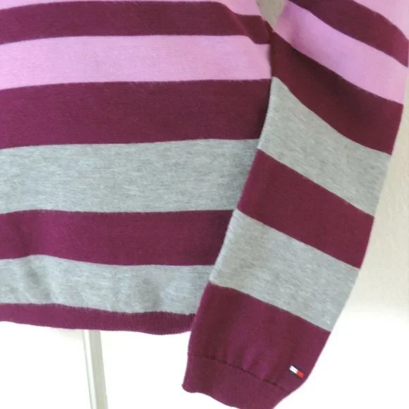 Tommy Hilfiger Women's Striped V-neck Sweater Size: XS - Picture 5 of 5